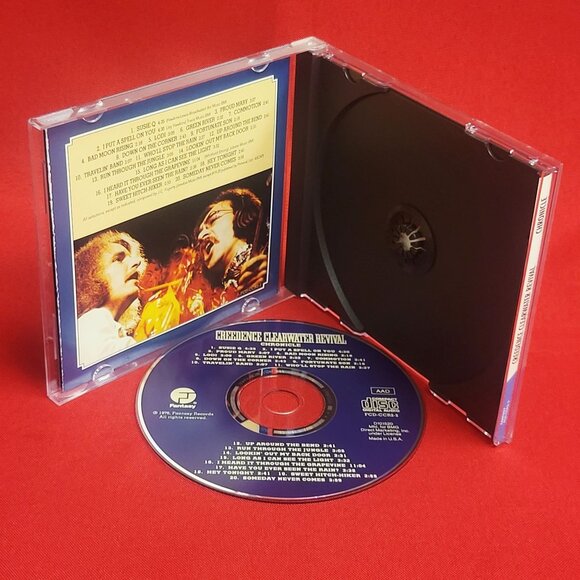 Credence Clearwater Revival Featuring John Fogerty CD 1991 - Picture 6 of 8